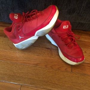 Big kids Jordans size 4y